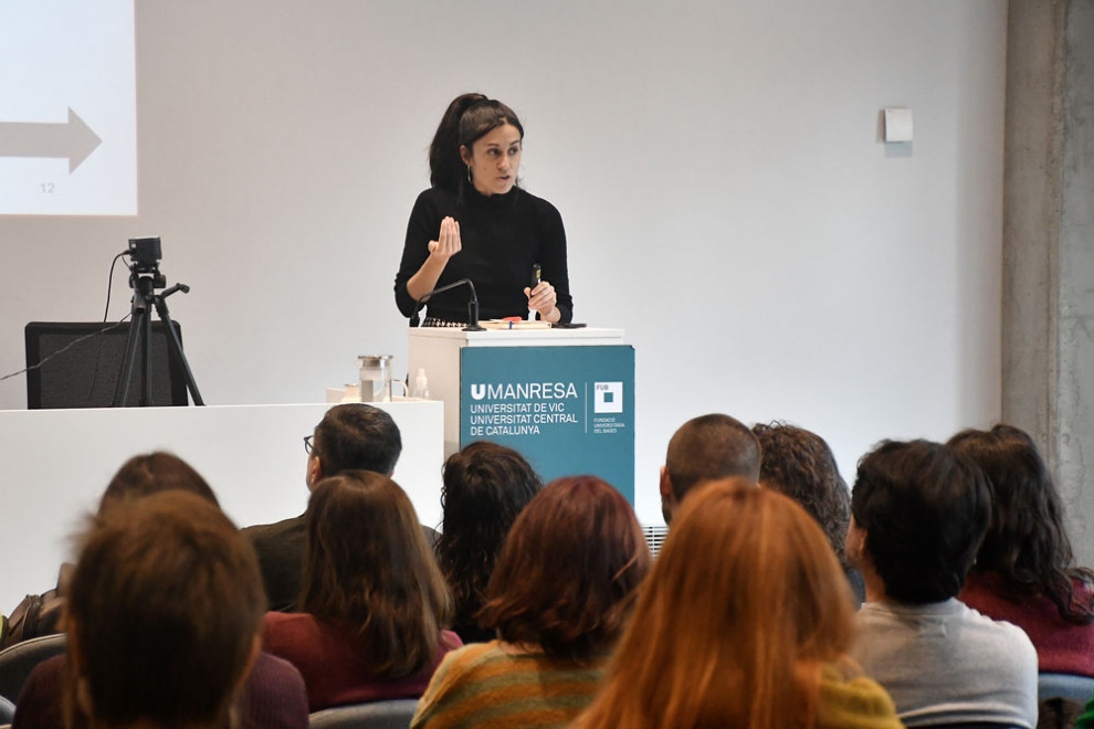 Mireia Campoy durant la defensa de la tesi doctoral