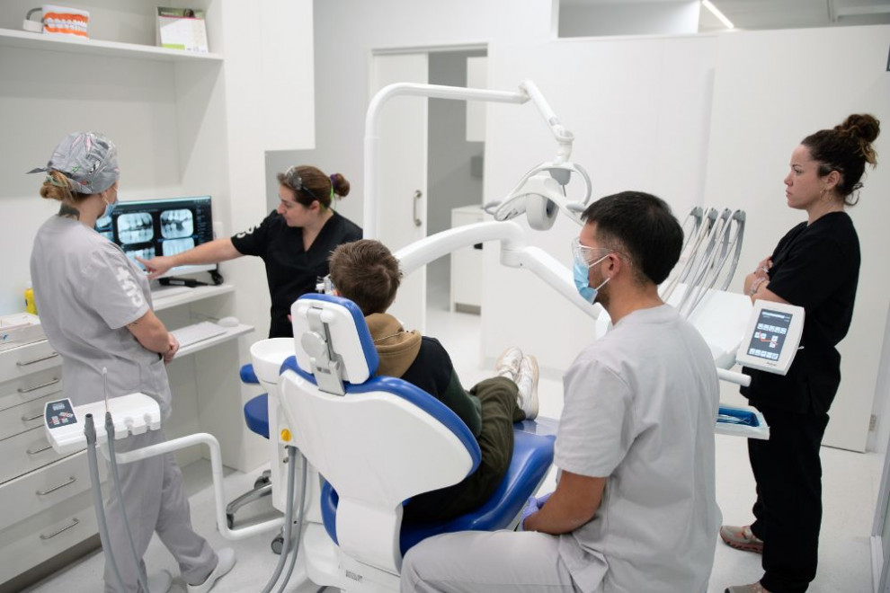 Fre lingual alterat: logopèdia i odontologia unides