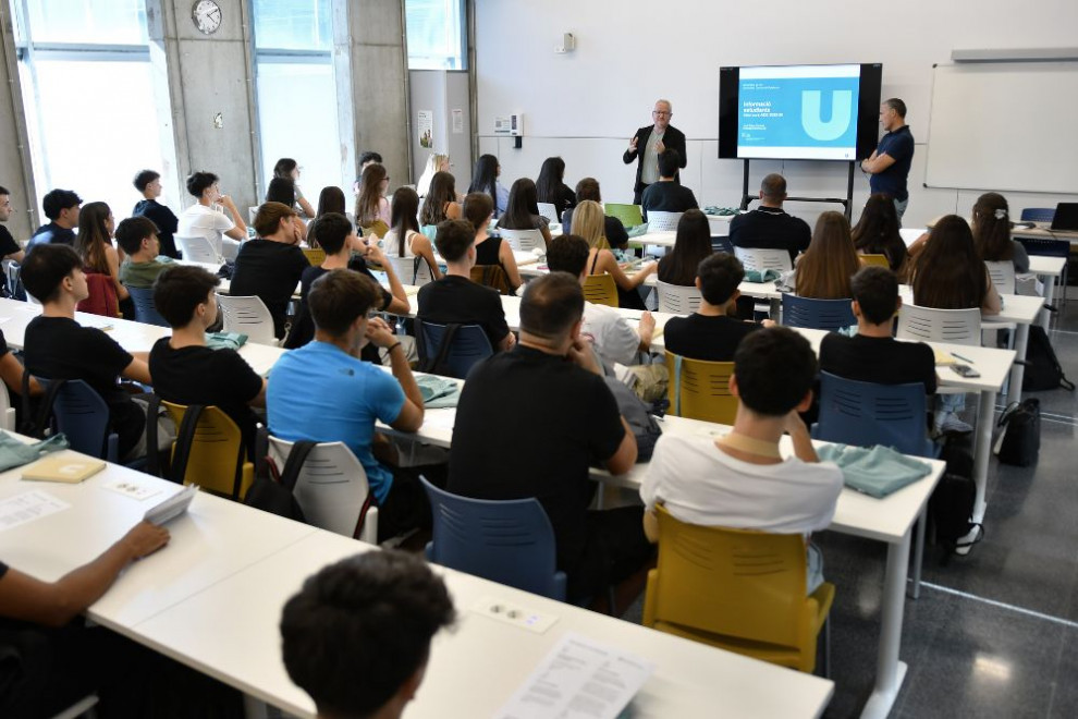 Experiència d'estudiants del grau en ADE a UManresa