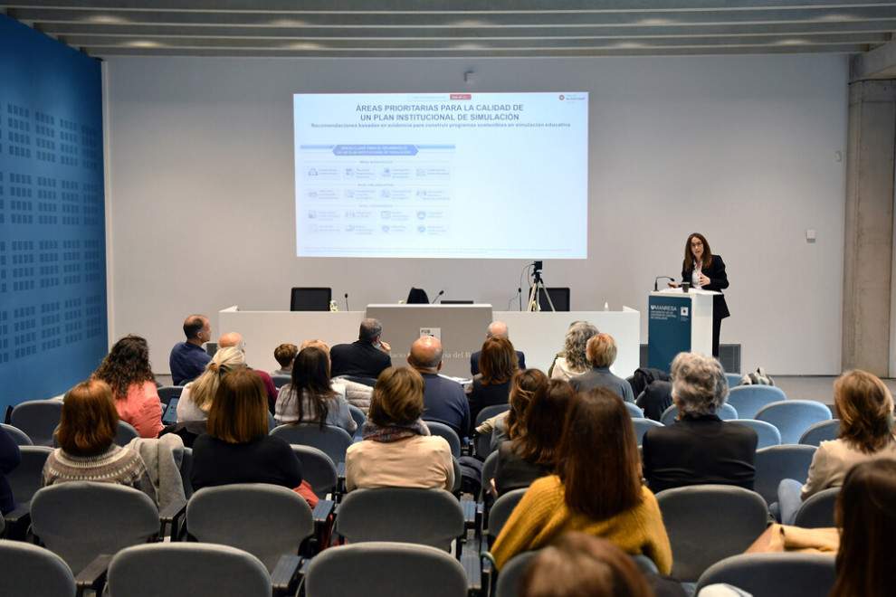 Aida Camps durant la defensa de la seva tesi doctoral