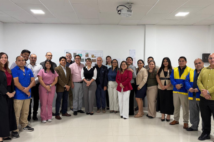 Valentí Martínez i Òscar Dalmau a l'E-TECH a Equador