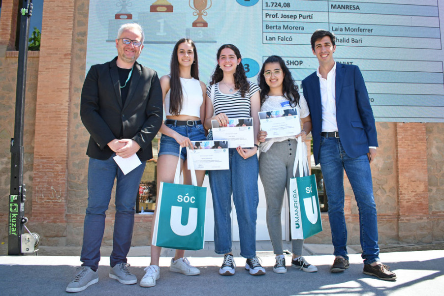 L'equip guanyador de la competició CompanyGame de la Catalunya Central, Cloudmay, de l’institut Llobregat de Sallent 