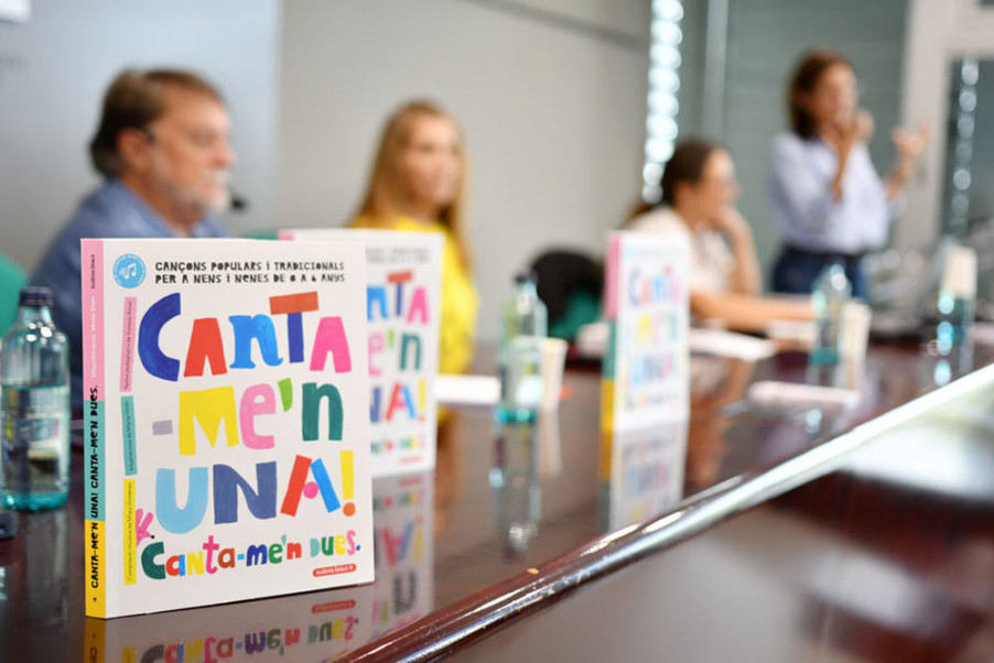 Presentació del llibre Canta-me'n una, canta-me'n dues a UManresa