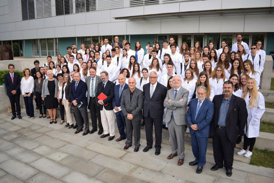 El primer grup d'estudiants de Medicina de la UVic-UCC al campus Manresa