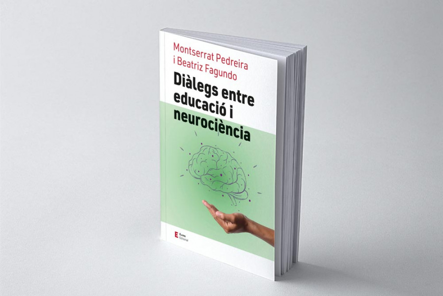 Portada del llibre "Diàlegs entre educació i neurociència", publicat per Eumo