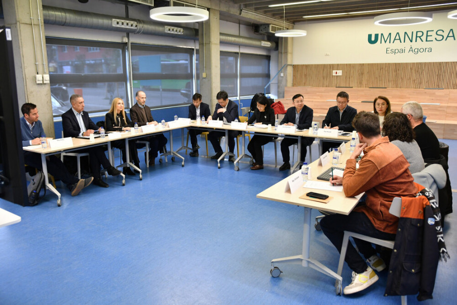 Visita de la delegació de Wuxi (Xina) a UManresa