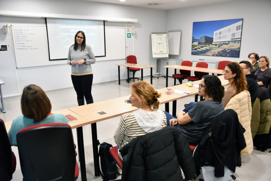 Curs per a mestres de l'escola d'hivern del CIFE