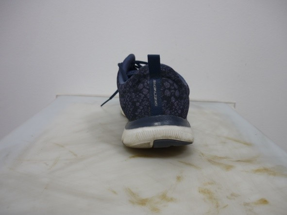 Calçat sense reforç